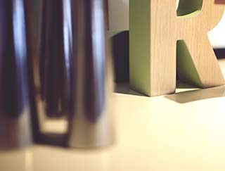 无捆绑无弹窗的短信免费轰炸网页